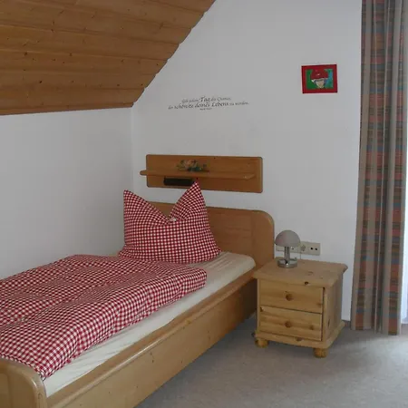 Solhof-schoemberg Han/Misafirhane Loßburg