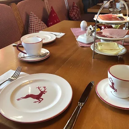 Solhof-schoemberg Han/Misafirhane Loßburg